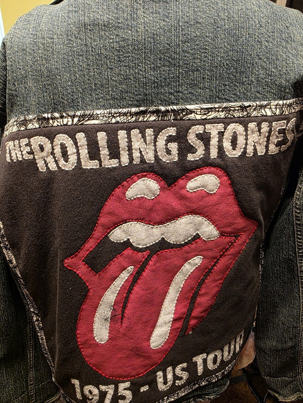 HAND CRAFTED Jacket UPCYCLED Blue Denim Embroidered Rolling Stones Tee Size L - Picture 8 of 13